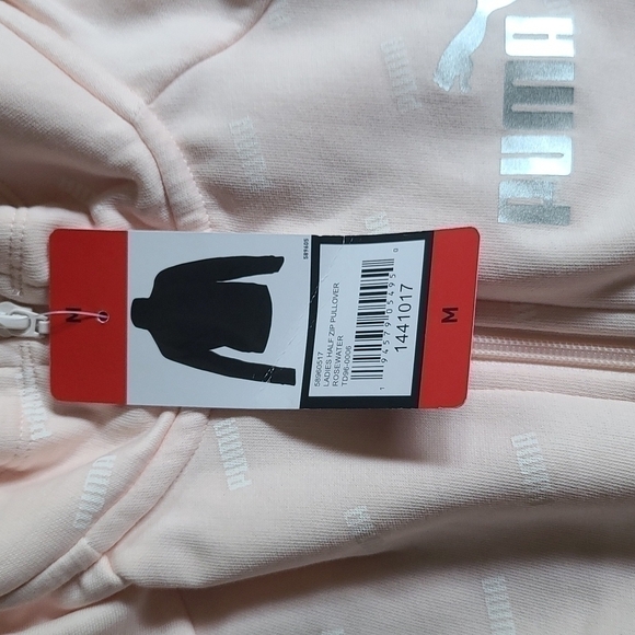 Puma Ladies' Half Zip Kangaroo Pocket Pullover, Rosewater Medium - NEW - Picture 9 of 9